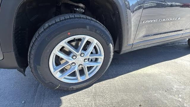 2026 Jeep Grand Cherokee Altitude 4x4