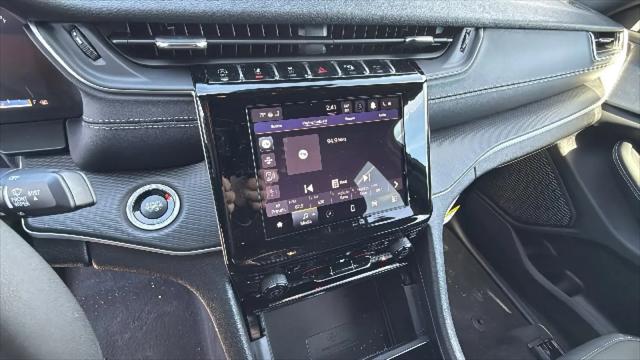 2026 Jeep Grand Cherokee Altitude 4x4