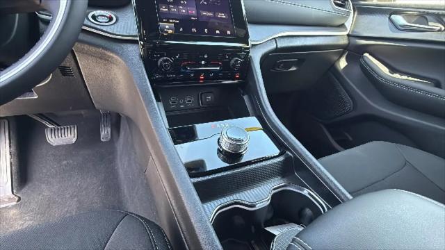2026 Jeep Grand Cherokee Altitude 4x4