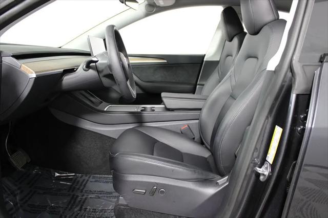 2025 Tesla Model Y Long Range Dual Motor Rear-Wheel Drive