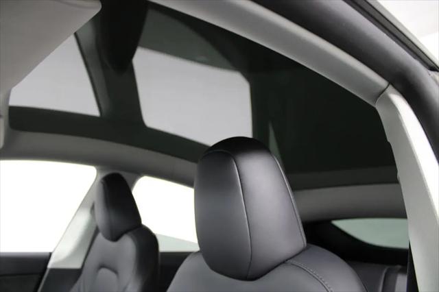 2025 Tesla Model Y Long Range Dual Motor Rear-Wheel Drive