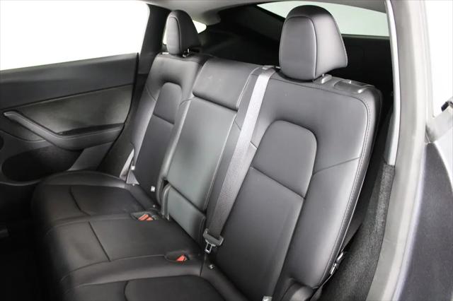 2025 Tesla Model Y Long Range Dual Motor Rear-Wheel Drive