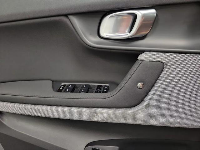 2022 Polestar 2 Long Range Dual Motor
