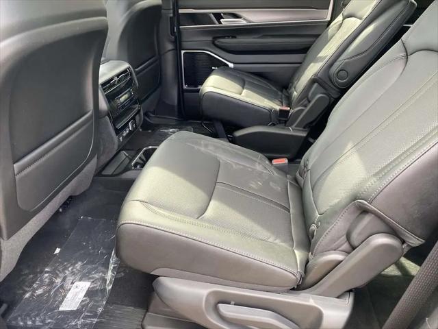 2026 Jeep Grand Wagoneer Limited Altitude 4x4