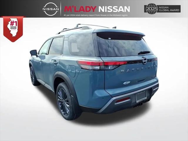 2026 Nissan Pathfinder SL