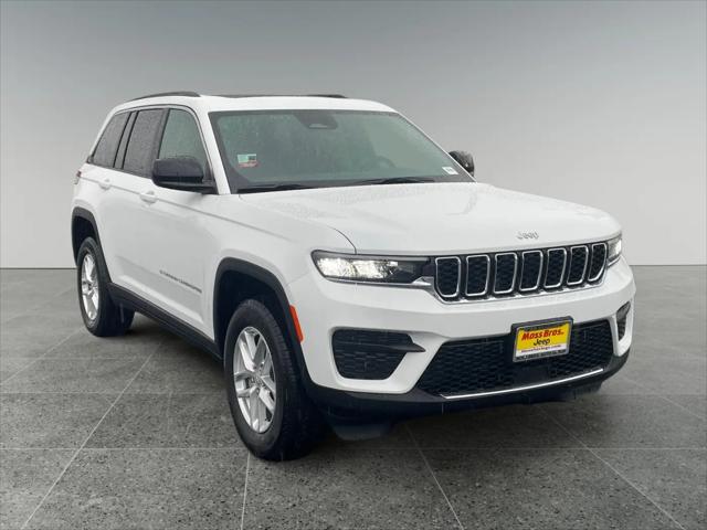 2026 Jeep Grand Cherokee Altitude 4x2