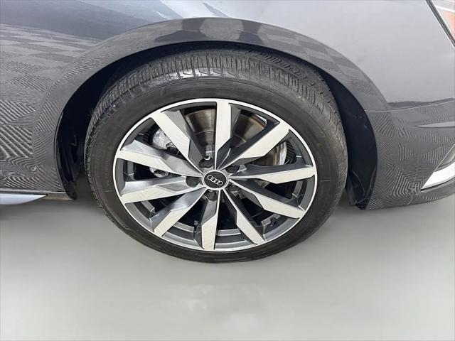 2023 Audi A4 Premium 40 TFSI quattro S tronic