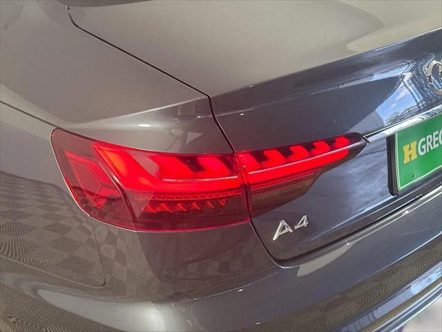 2023 Audi A4 Premium 40 TFSI quattro S tronic
