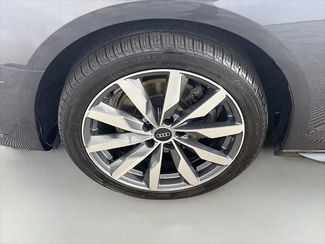 2023 Audi A4 Premium 40 TFSI quattro S tronic