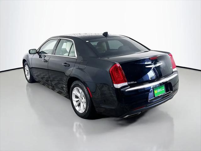 2020 Chrysler 300 Touring