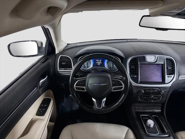 2020 Chrysler 300 Touring