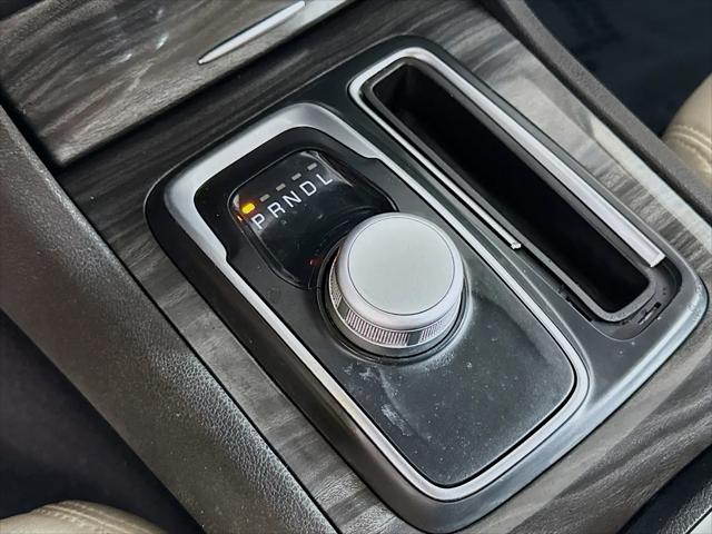 2020 Chrysler 300 Touring