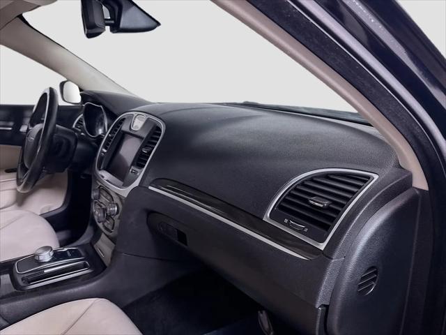 2020 Chrysler 300 Touring