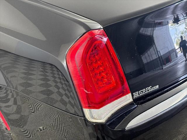 2020 Chrysler 300 Touring