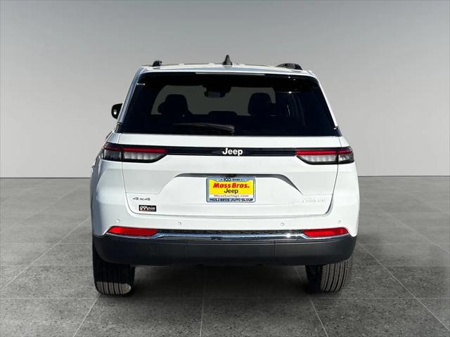 2026 Jeep Grand Cherokee Laredo 4x4