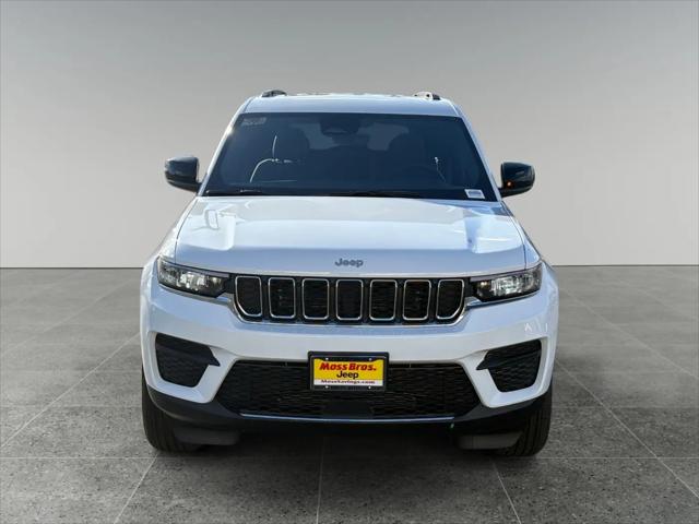 2026 Jeep Grand Cherokee Laredo 4x4