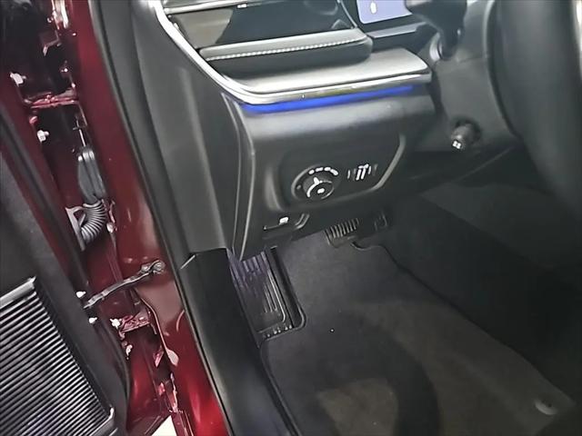 2023 Jeep Grand Cherokee Overland 4x4