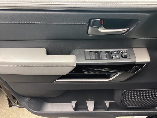 2026 Toyota Tundra Limited CrewMax 5.5' Bed