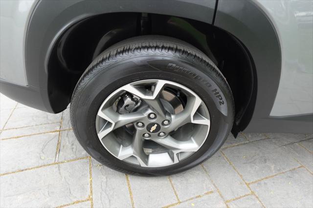 2025 Chevrolet Trax FWD LT