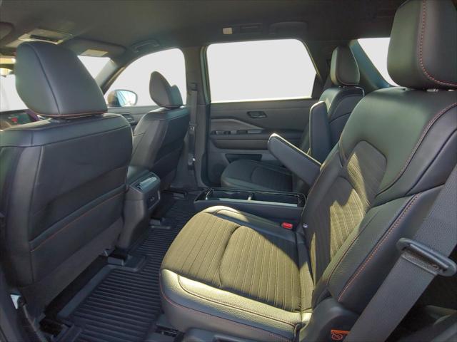 2024 Nissan Pathfinder Rock Creek 4WD