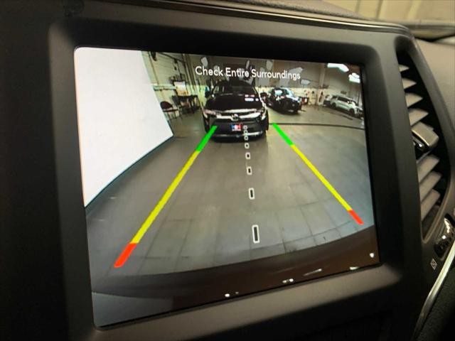 2023 Jeep Cherokee Altitude Lux 4x4