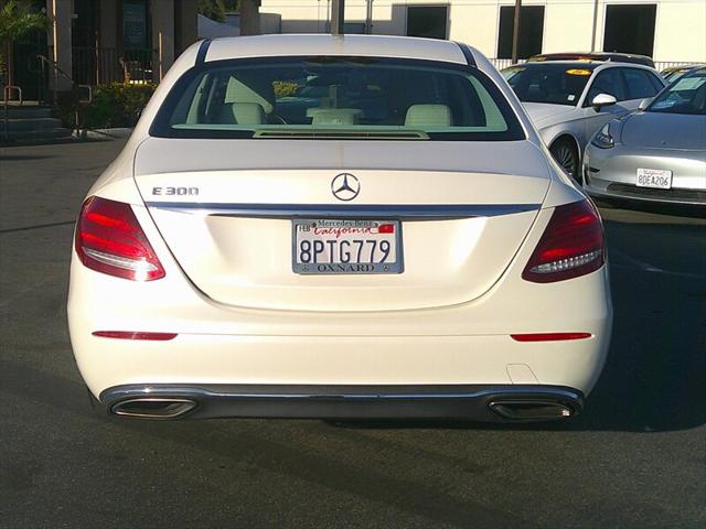 2017 Mercedes-Benz E-CLASS E 300 E 300 Luxury Sedan