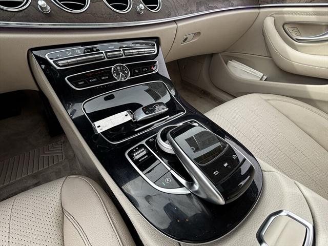 2017 Mercedes-Benz E-CLASS E 300 E 300 Luxury Sedan