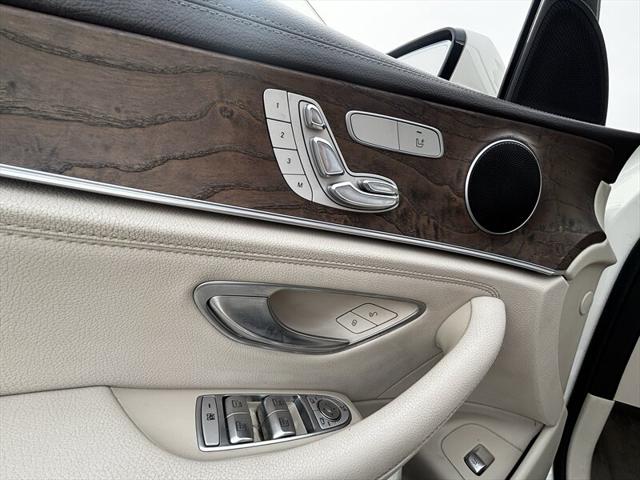 2017 Mercedes-Benz E-CLASS E 300 E 300 Luxury Sedan