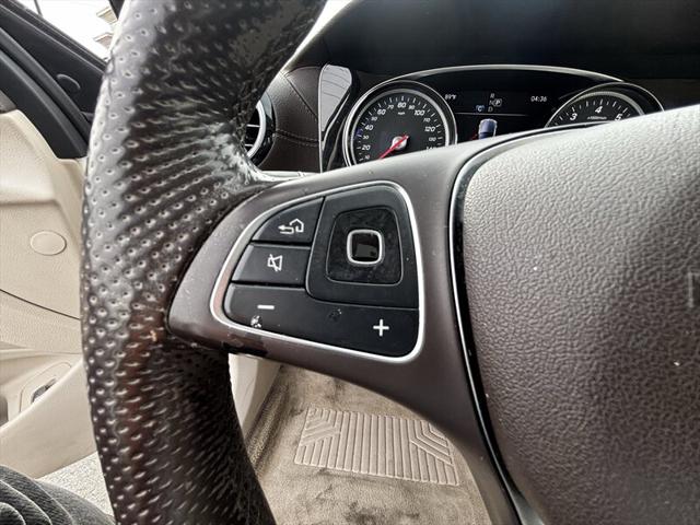 2017 Mercedes-Benz E-CLASS E 300 E 300 Luxury Sedan