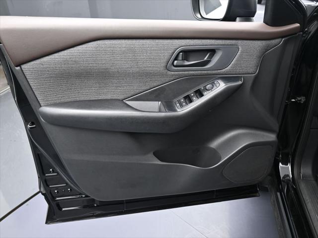 2023 Nissan Rogue S FWD