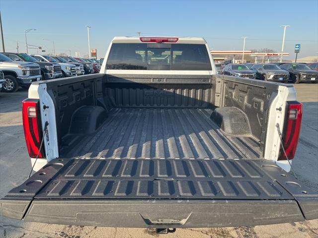 2026 GMC Sierra 2500HD Crew Cab, Standard Bed, Denali, 4WD