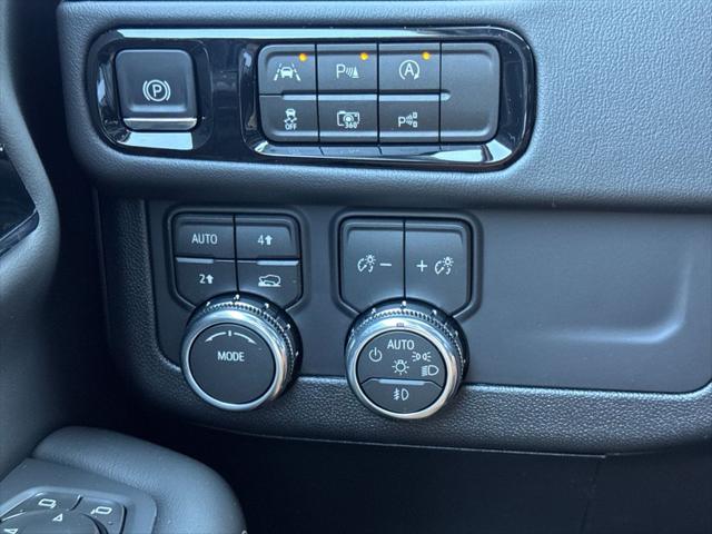 2026 GMC Yukon XL 4WD Elevation