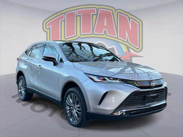 2023 Toyota Venza Limited [0]