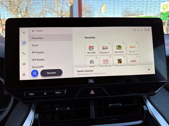 2023 Toyota Venza Limited [24]