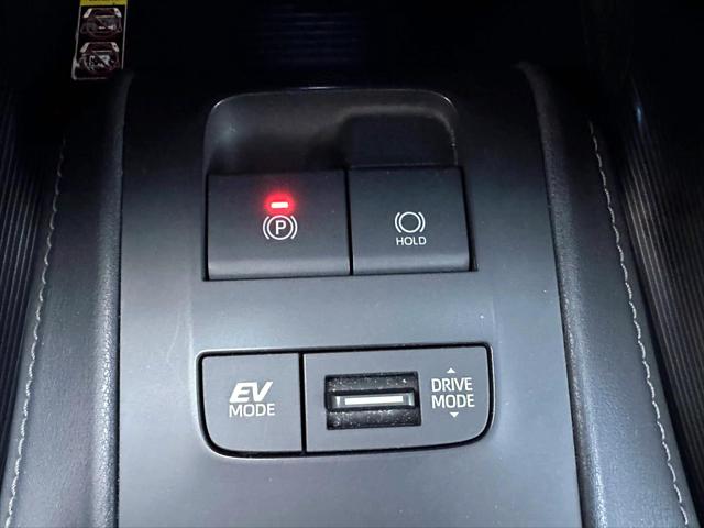 2023 Toyota Venza Limited [29]