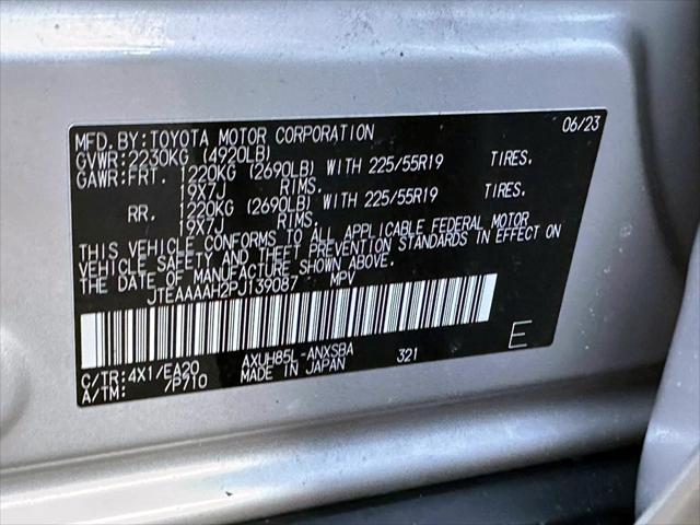 2023 Toyota Venza Limited [37]