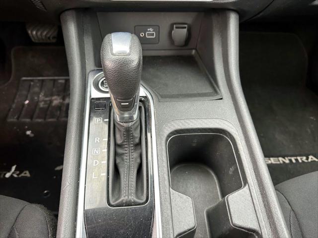 2020 Nissan Sentra S Xtronic CVT [25]