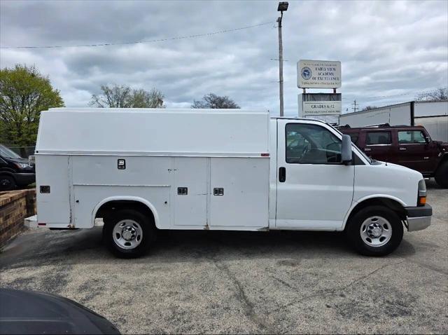 2016 Chevrolet Express Cutaway 3500