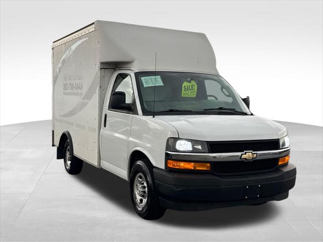2019 Chevrolet Express Cutaway 4500 Work Van