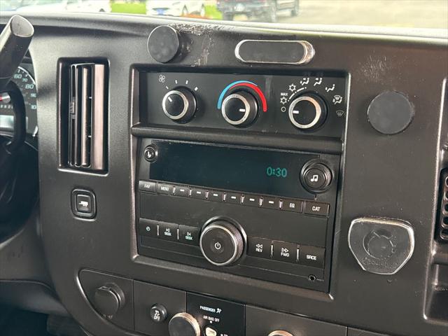 2019 Chevrolet Express Cutaway 4500 Work Van