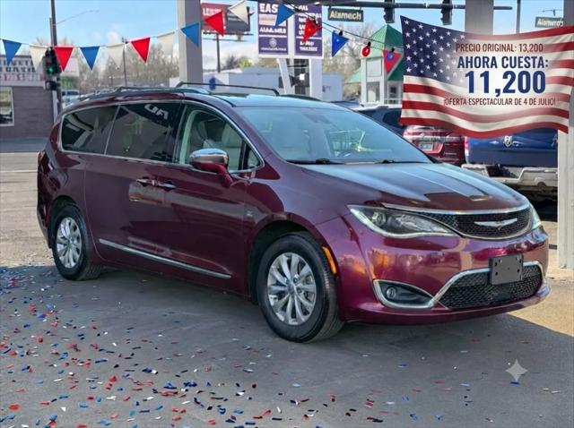 2017 Chrysler Pacifica Limited for sale in Denver, CO