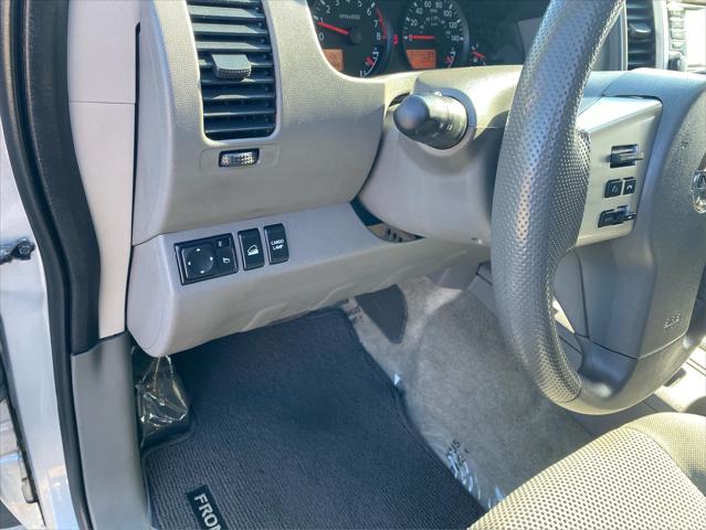2016 Nissan Frontier SV