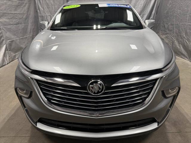 2023 Buick Enclave Essence AWD