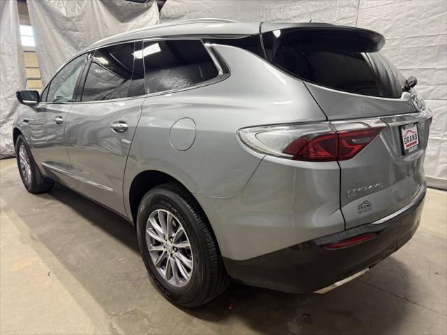 2023 Buick Enclave Essence AWD
