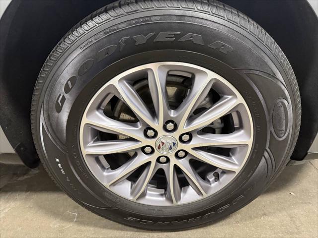 2023 Buick Enclave Essence AWD