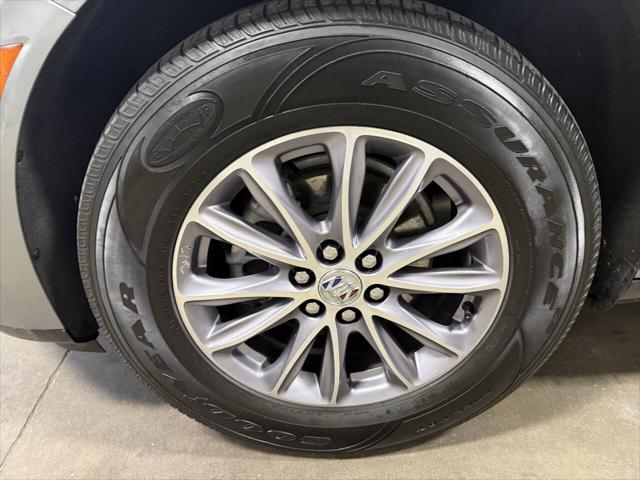 2023 Buick Enclave Essence AWD