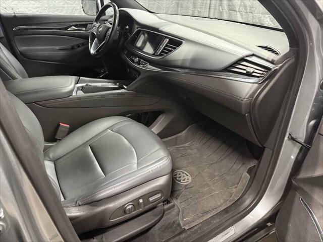 2023 Buick Enclave Essence AWD