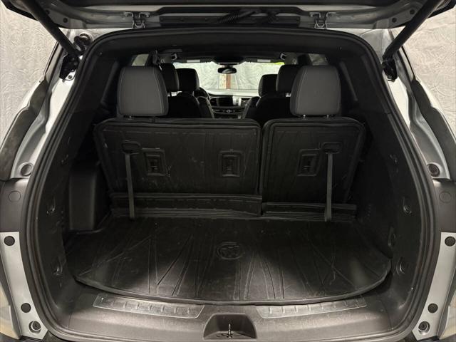 2023 Buick Enclave Essence AWD