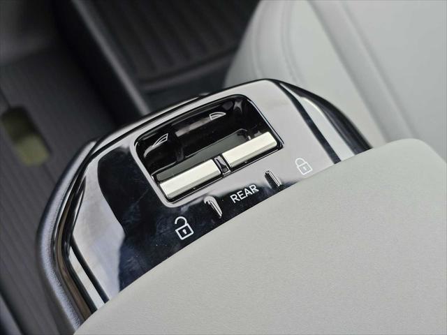 2026 Volvo EX30 Cross Country Ultra, Twin Motor Performance, Fully electric