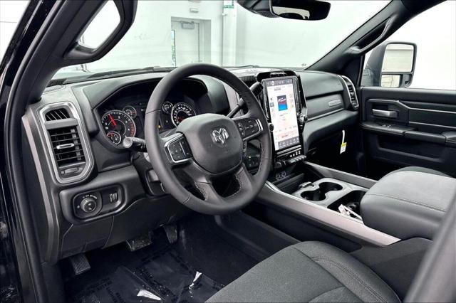 2026 Ram 2500 Big Horn Crew Cab 4x4 64 Box